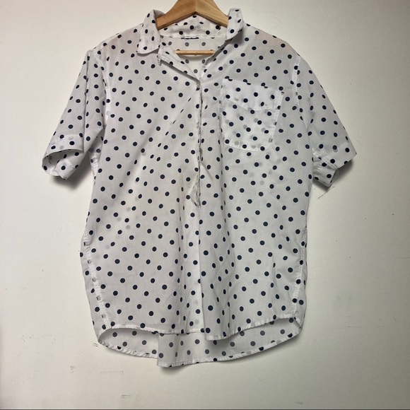 ⭐️VINTAGE polka dot shirt⭐️ - Picture 2 of 4
